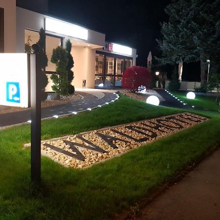 Waldhotel Sindelfingen Am Eichholz エクステリア 写真