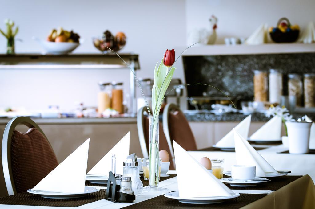 Waldhotel Sindelfingen Am Eichholz エクステリア 写真