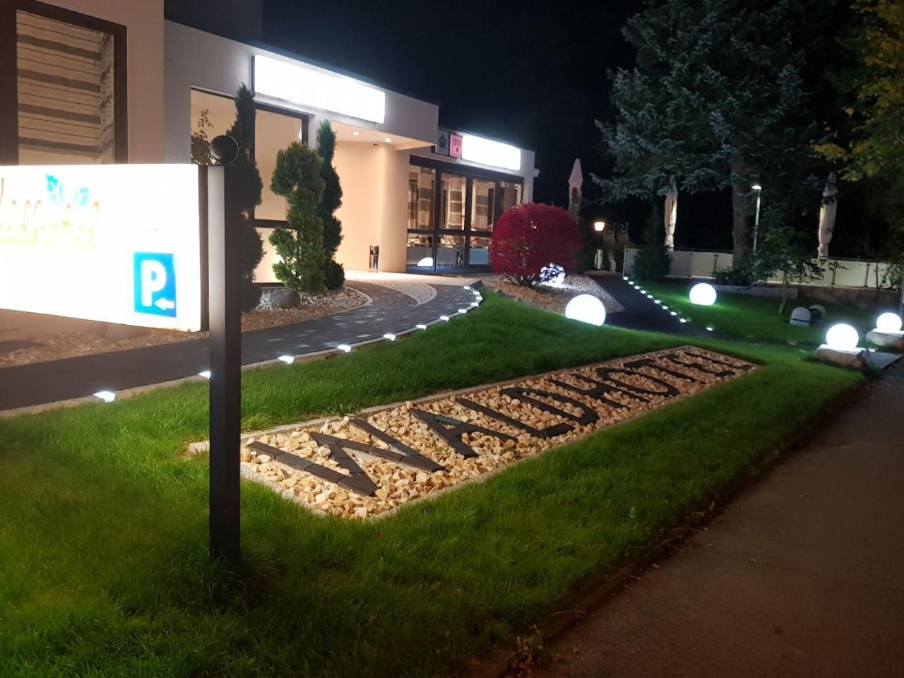 Waldhotel Sindelfingen Am Eichholz エクステリア 写真