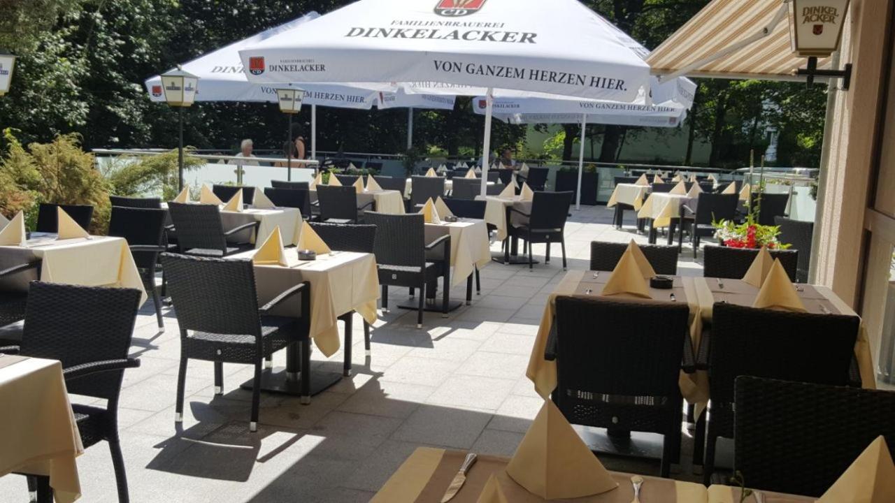 Waldhotel Sindelfingen Am Eichholz エクステリア 写真