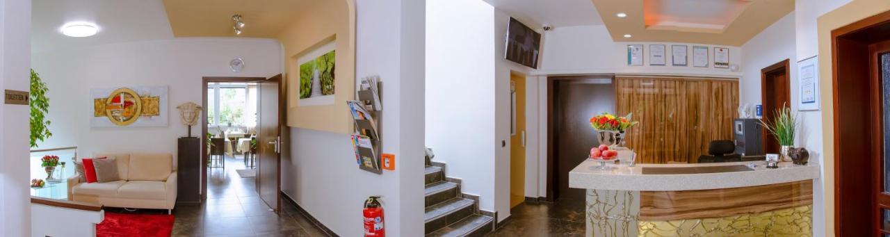 Waldhotel Sindelfingen Am Eichholz エクステリア 写真
