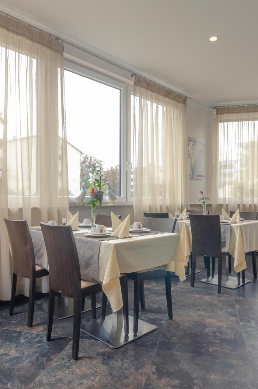 Waldhotel Sindelfingen Am Eichholz エクステリア 写真