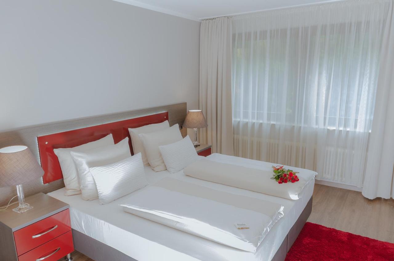 Waldhotel Sindelfingen Am Eichholz エクステリア 写真
