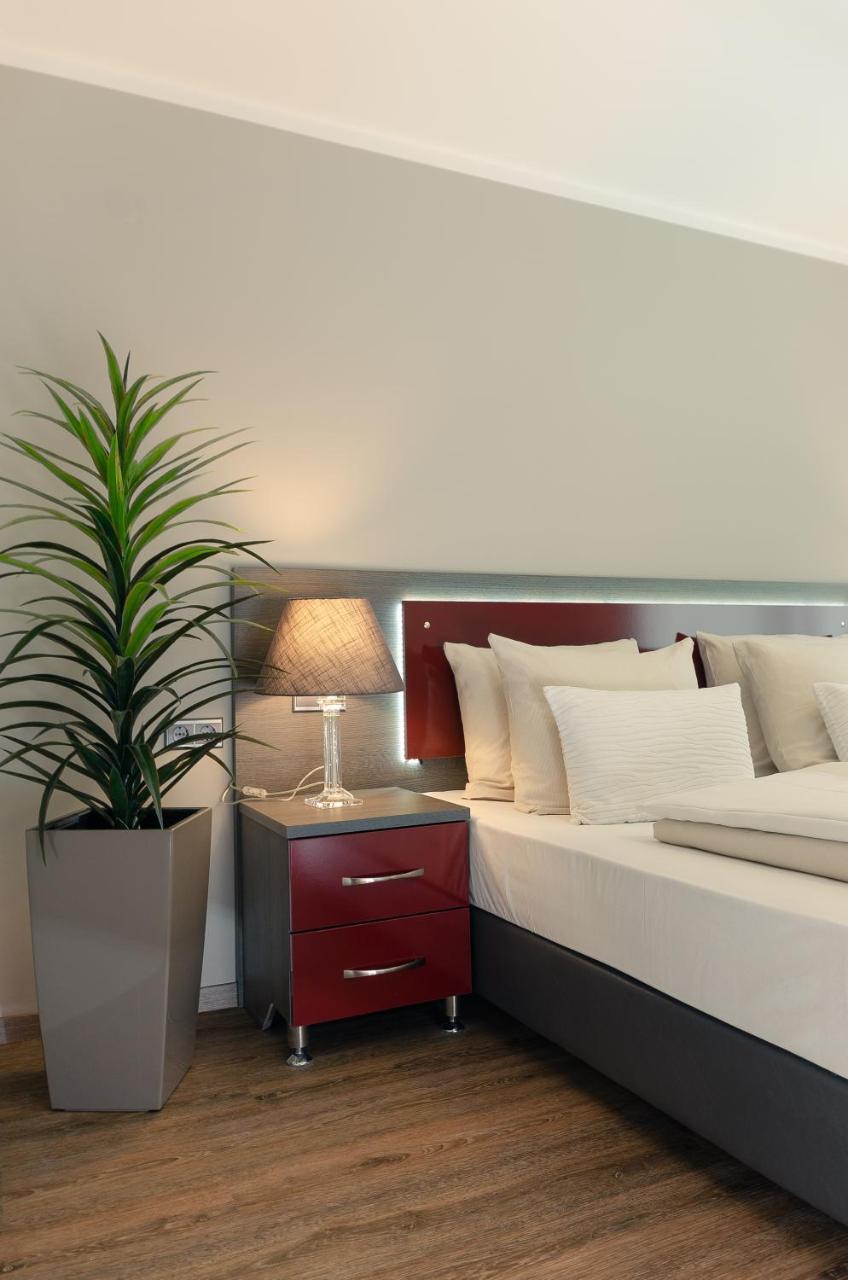 Waldhotel Sindelfingen Am Eichholz エクステリア 写真